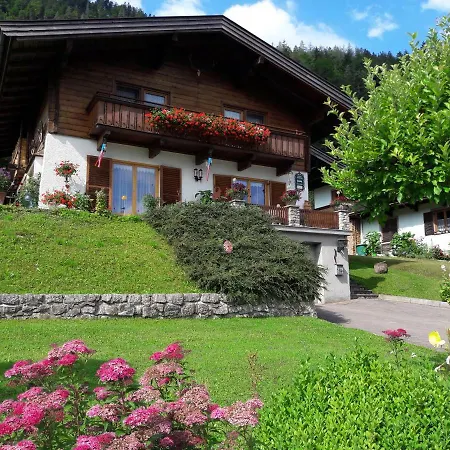 Haus Hauser Apartament